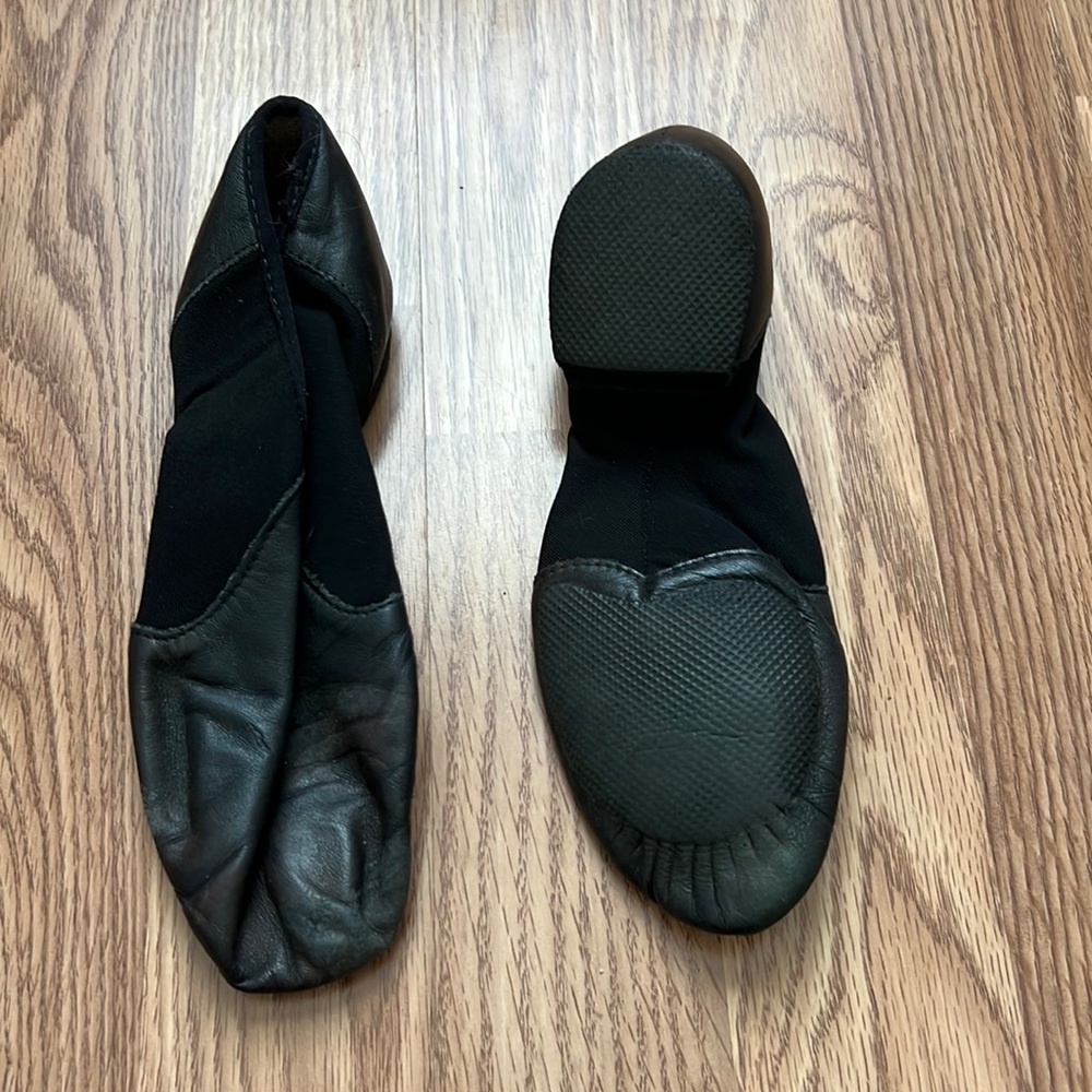 Black Bloch jazz shoes